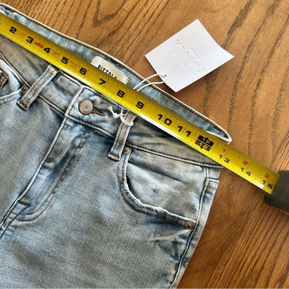 NWT Pistola Arielle Skinny Scissor Cut Hem Jean Raw Hem No Pressure Wash Sz 26 - Picture 2 of 13